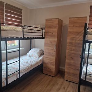 Dormitory Room Mixed
